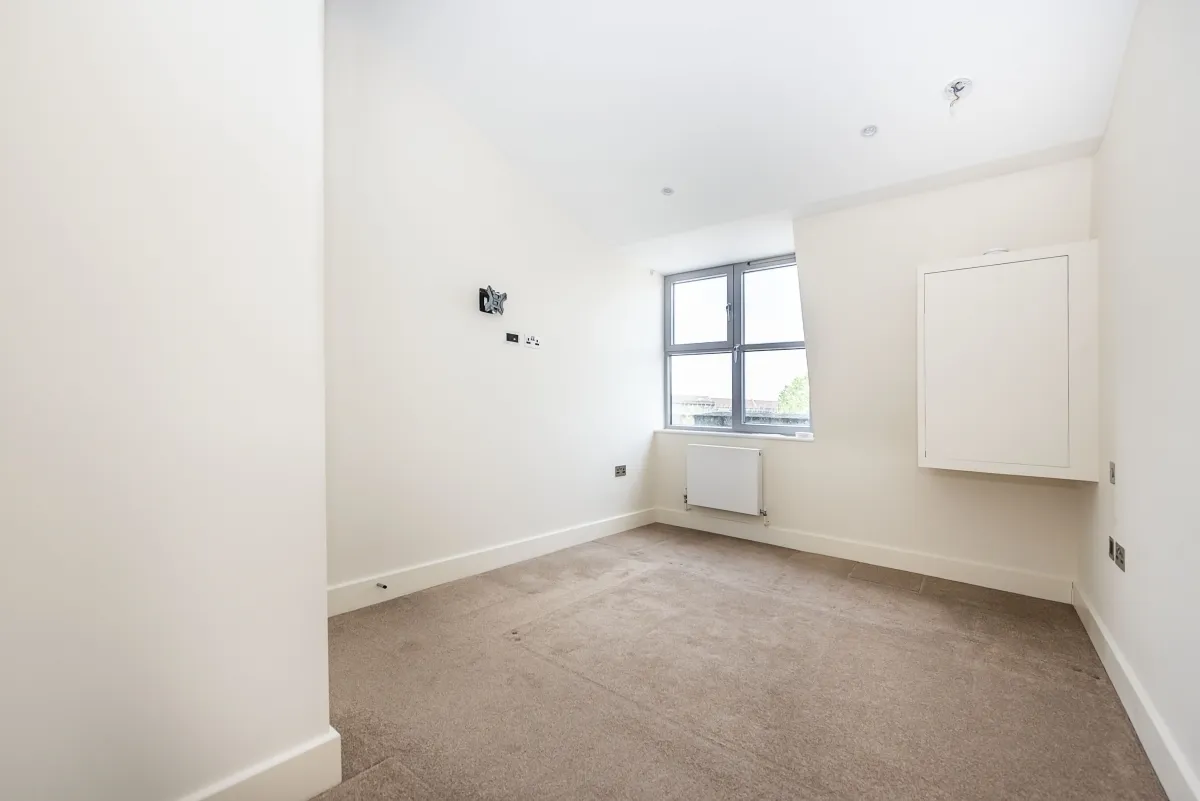 Barnsbury Lane, Surbiton, KT5, photo 3