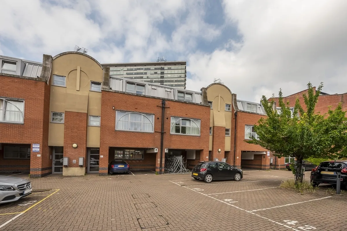 Barnsbury Lane, Surbiton, KT5, photo 7