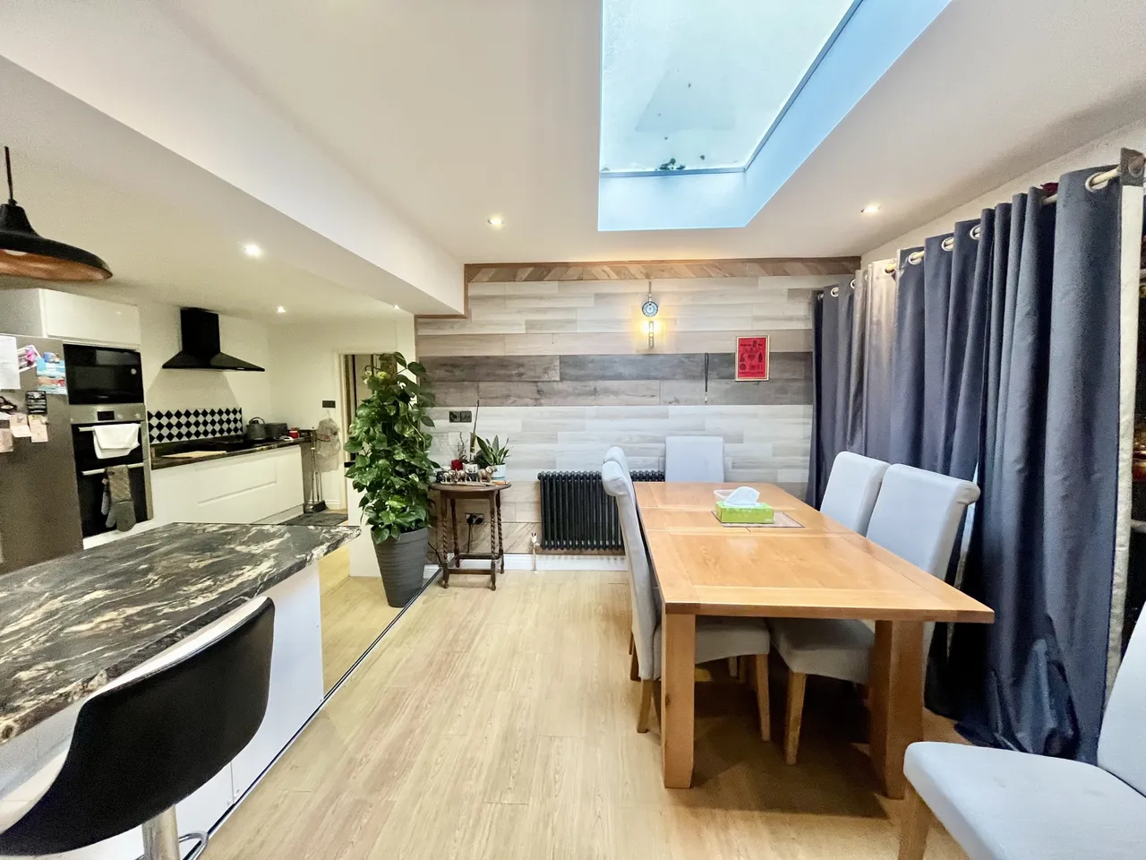 Spacious Ground Floor Apartment, DT4, photo 9