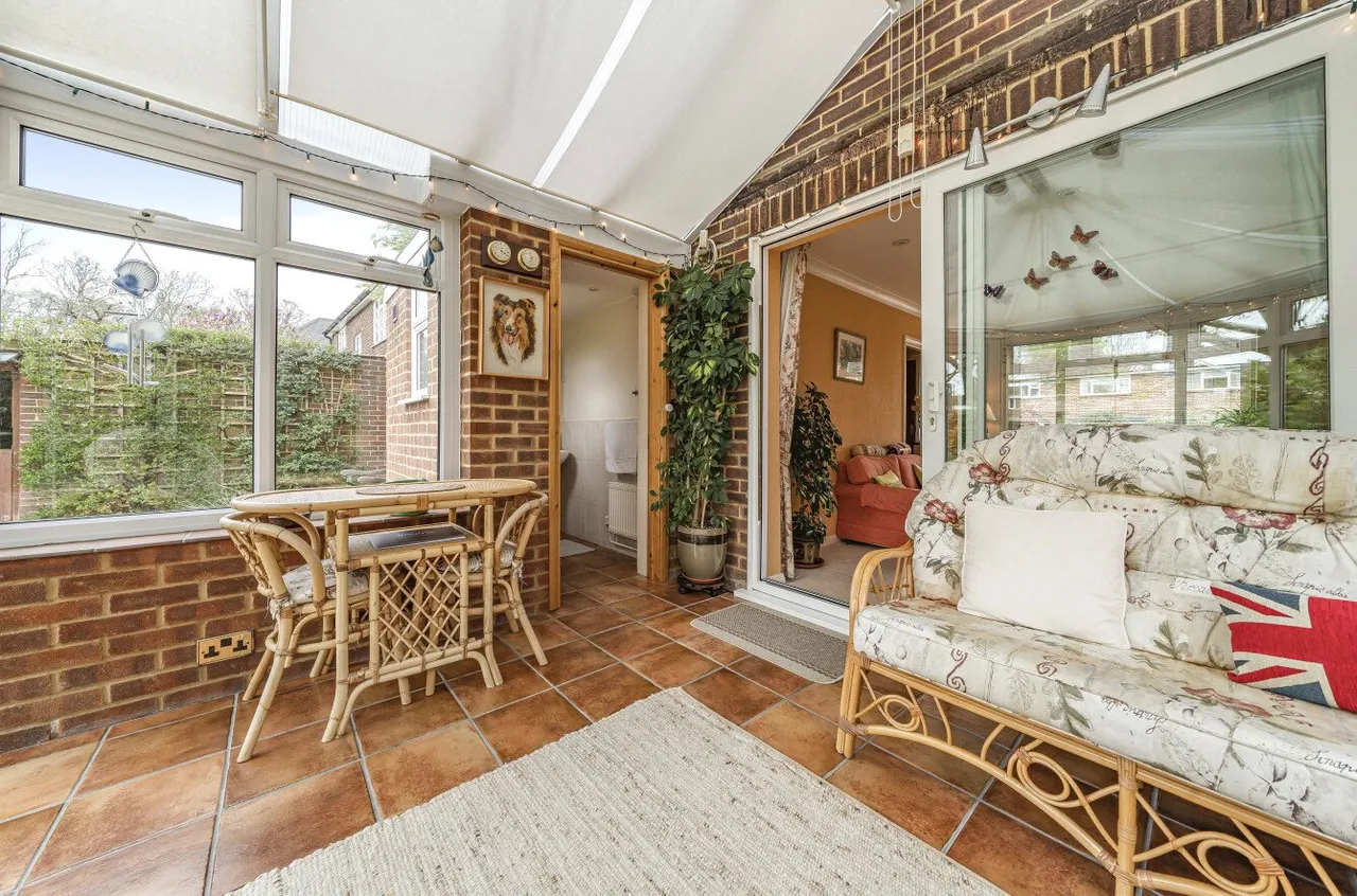 Great Goodwin Drive, Guildford, GU1, photo 14