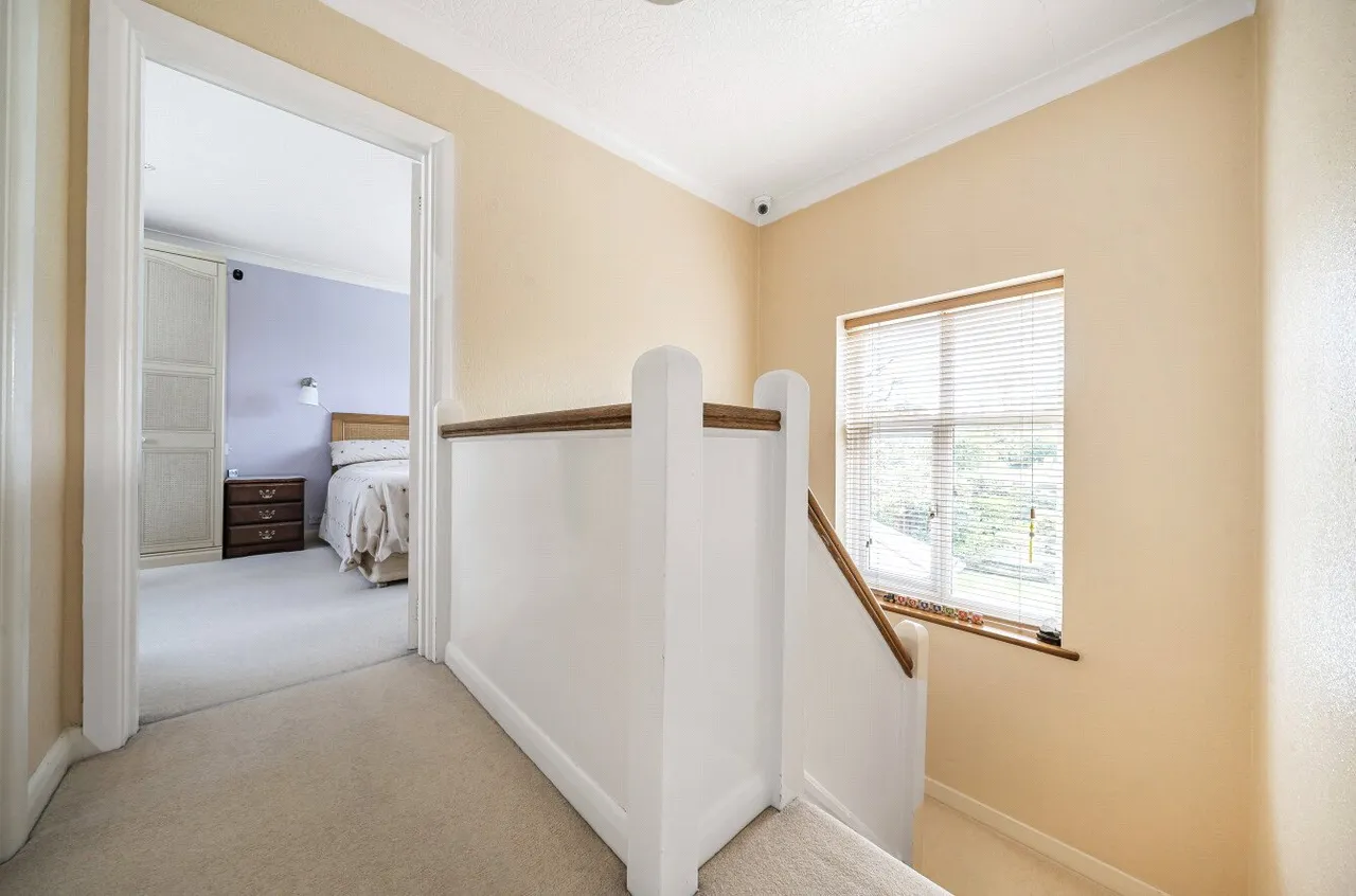 Great Goodwin Drive, Guildford, GU1, photo 18