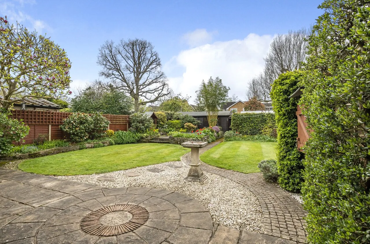 Great Goodwin Drive, Guildford, GU1, photo 16