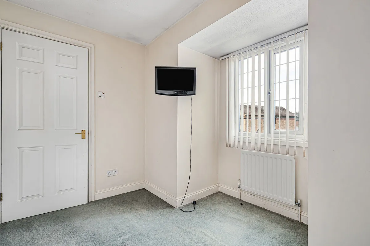 Pine Close, Bicester, photo 14