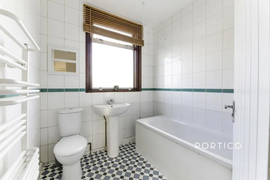 Billet Road, London, E17, photo 7