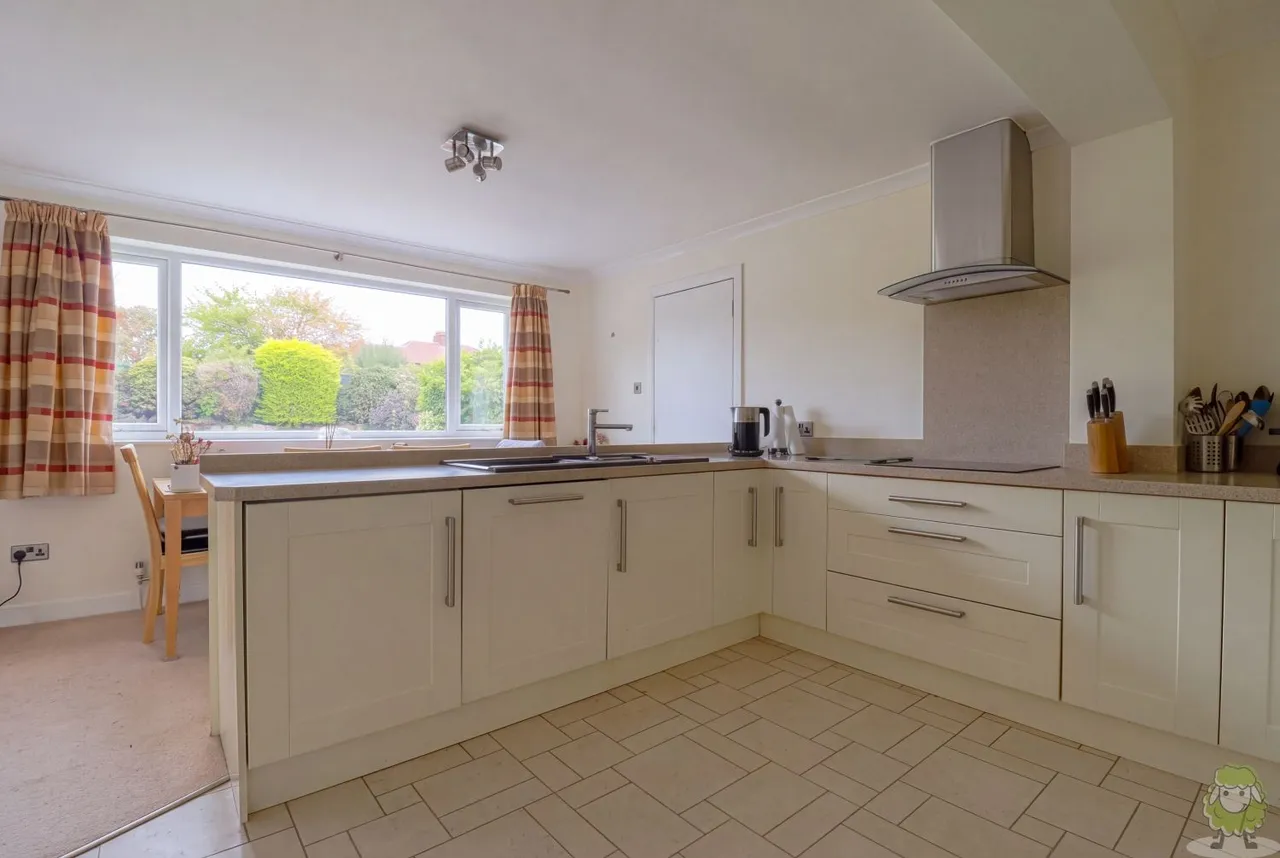 Mayfield Drive, Sunderland, SR6, photo 5