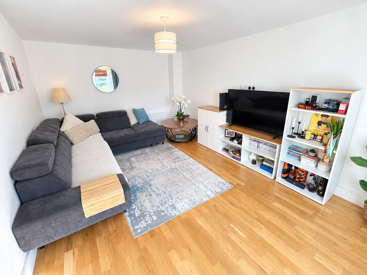 Bala Lake Cresent, Broughton, MK10, photo 2