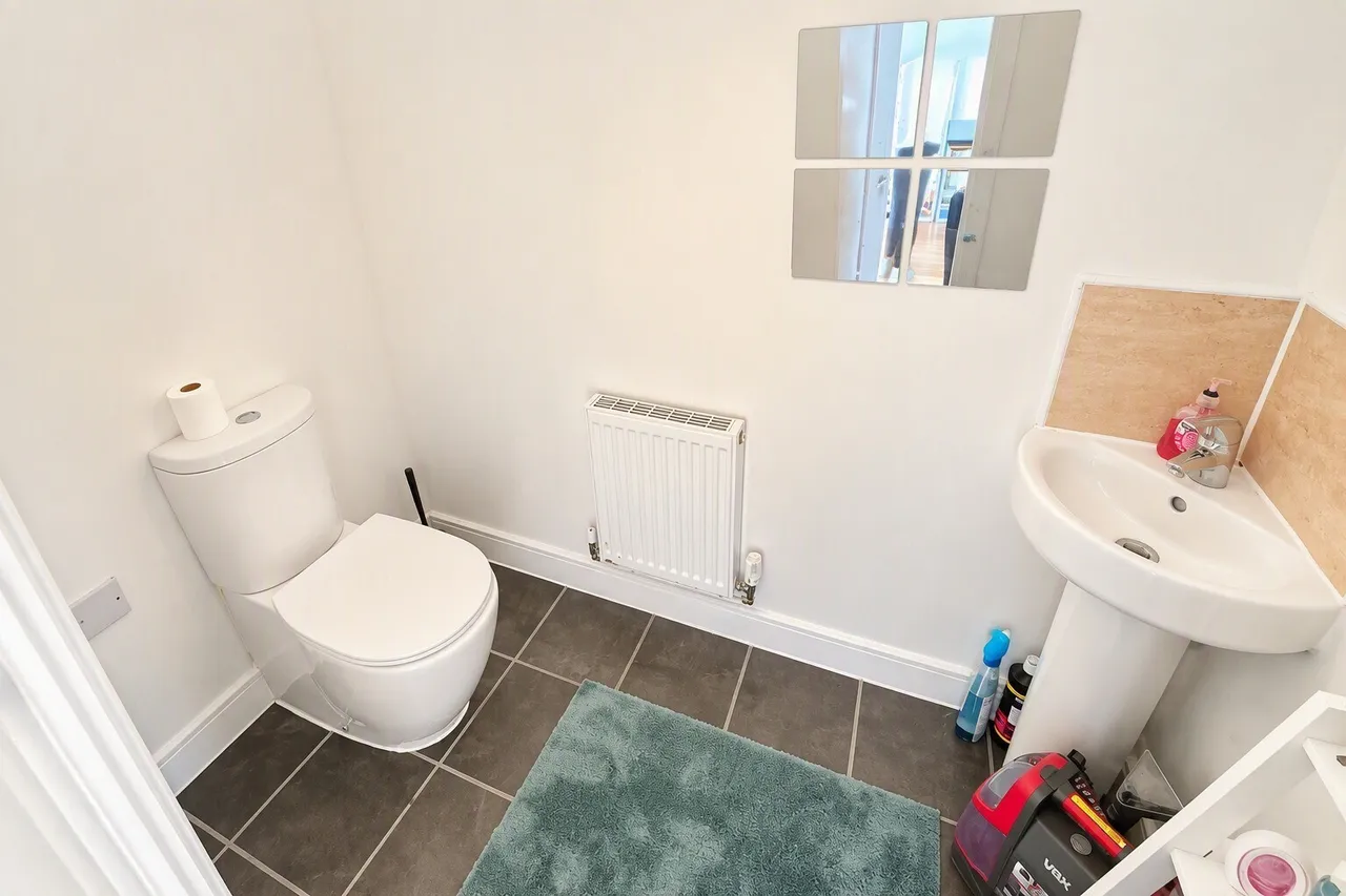 Bala Lake Cresent, Broughton, MK10, photo 5