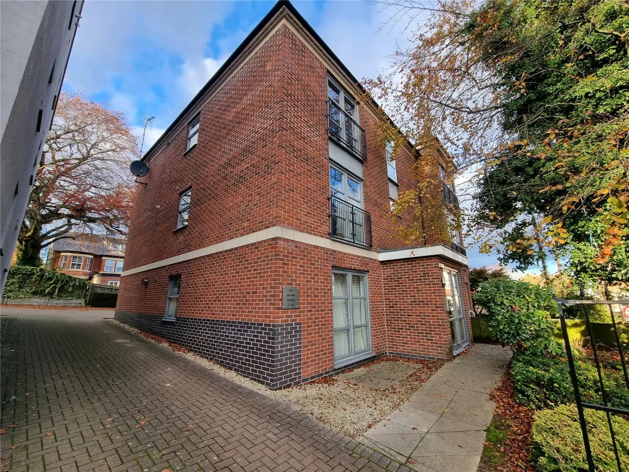 2 bed flat to rent, Second Avenue, Nottingham, NG7