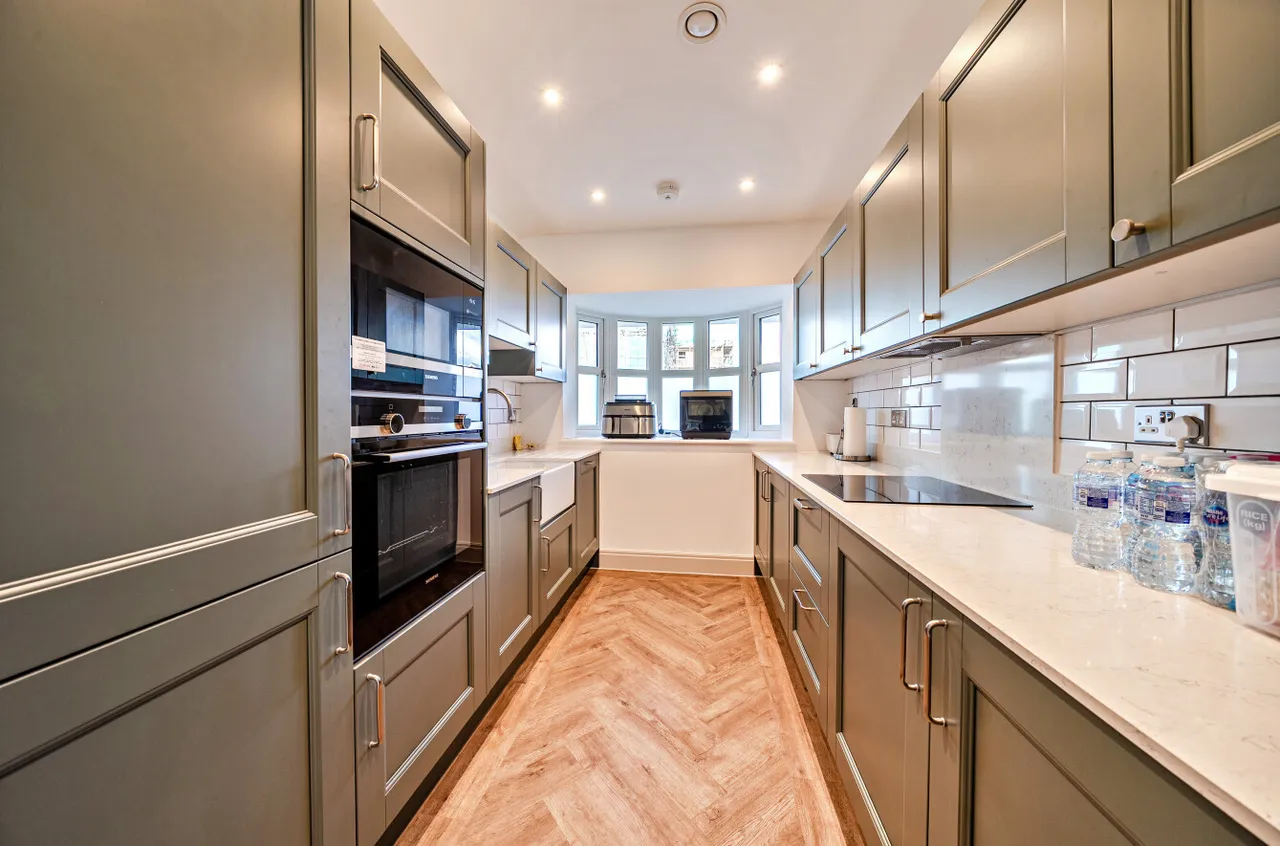 Sundew Avenue, Fleet, GU51, photo 3