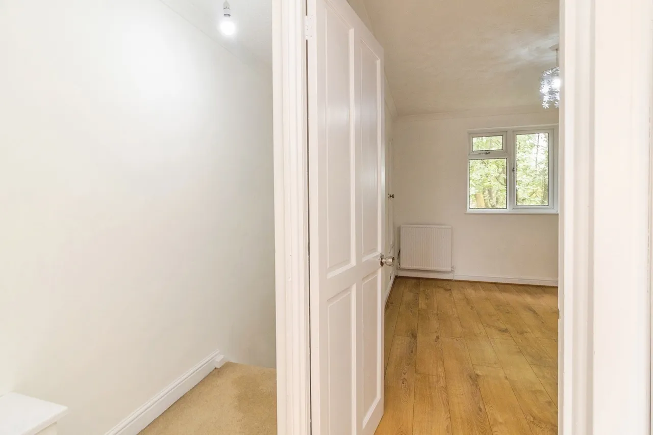 The Boundary, Oldbrook, Milton Keynes, Buckinghamshire, MK6, photo 14