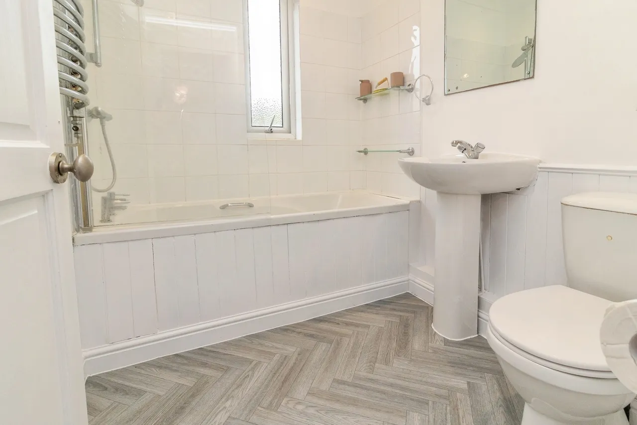 The Boundary, Oldbrook, Milton Keynes, Buckinghamshire, MK6, photo 16