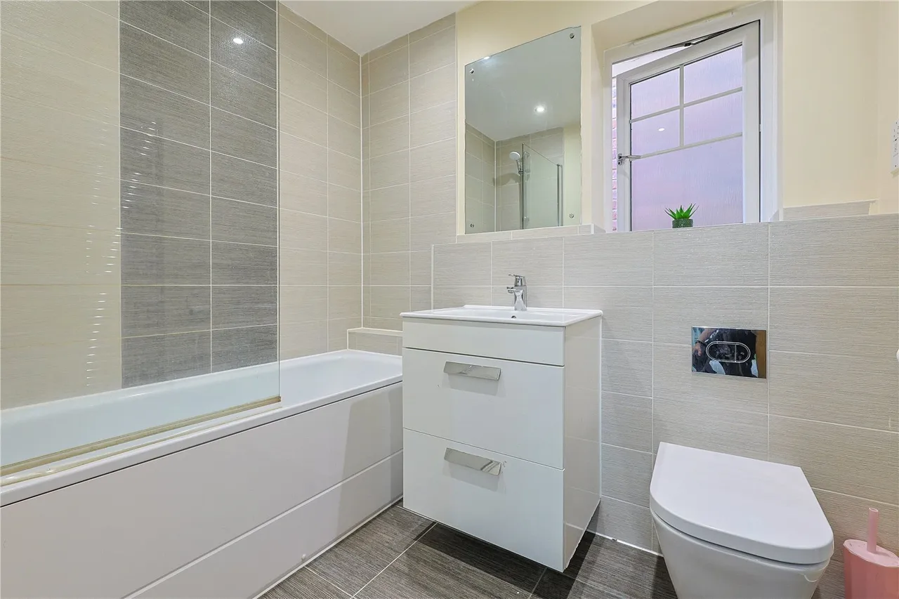 The Docks, Bracknell, Berkshire, RG12 2GJ, photo 12