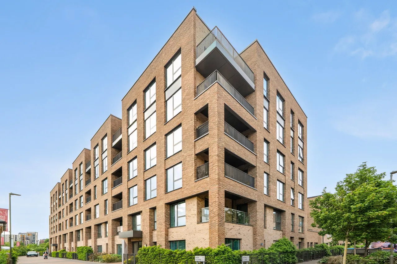 1 bed flat for sale — Flat 8, Kew Court, LONDON