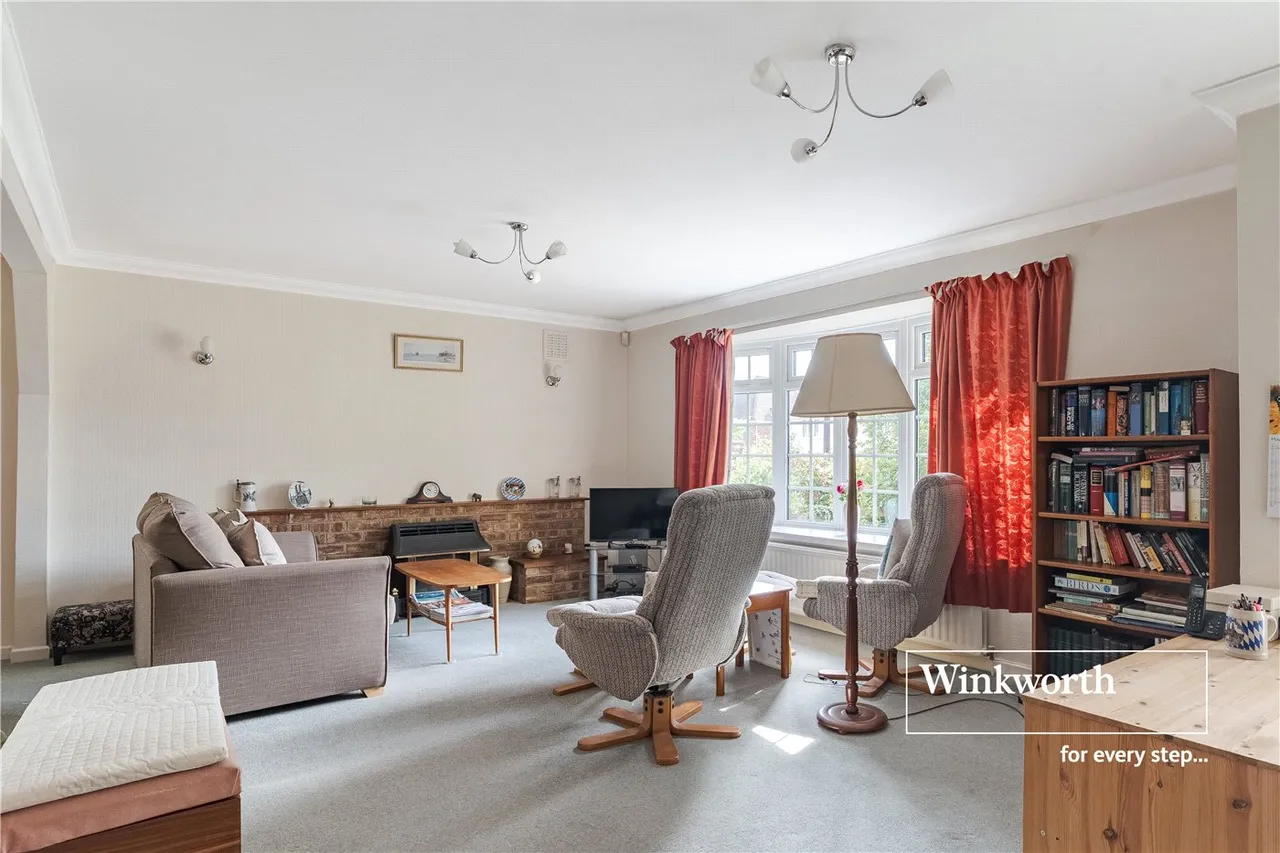 Sunnylands Avenue, Bournemouth, Dorset, BH6, photo 4