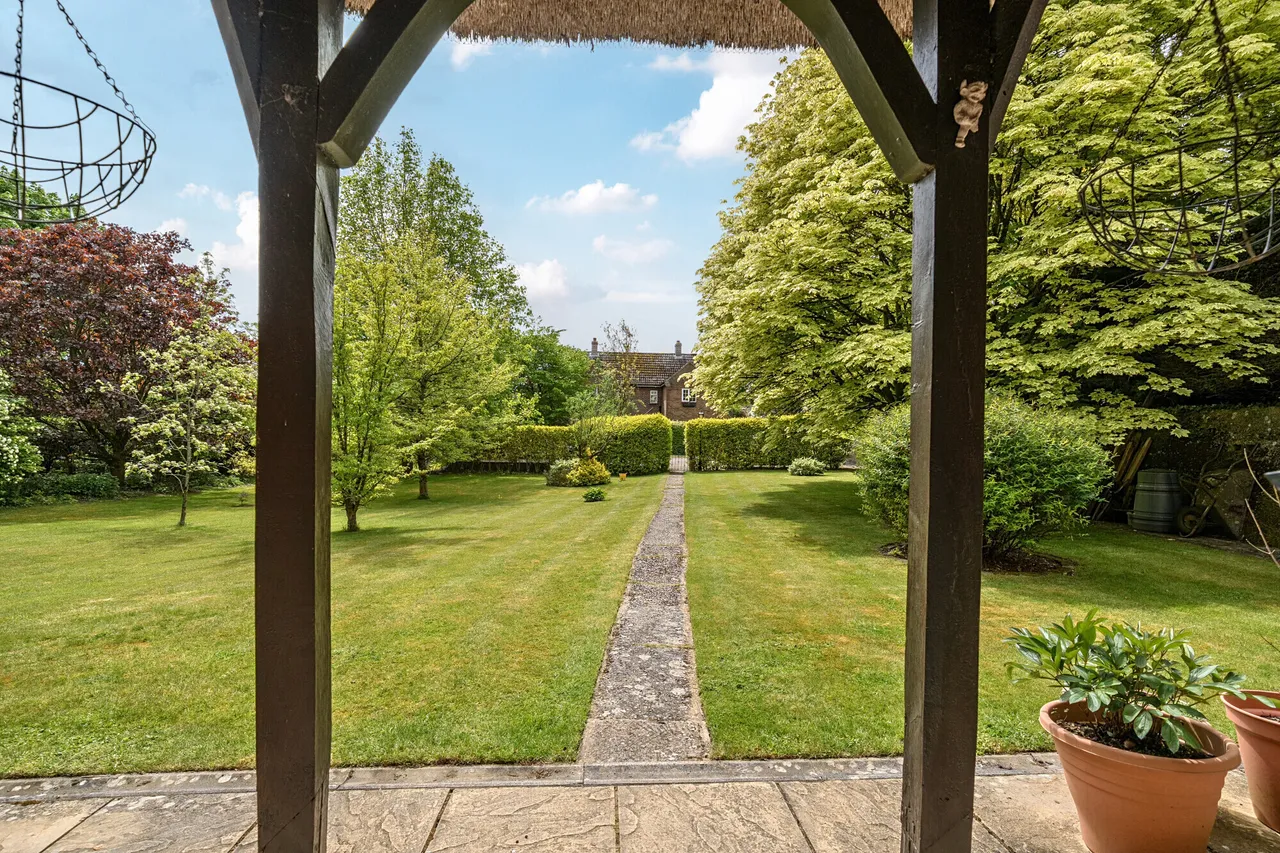 Collingbourne, Marlborough, SN8, photo 3