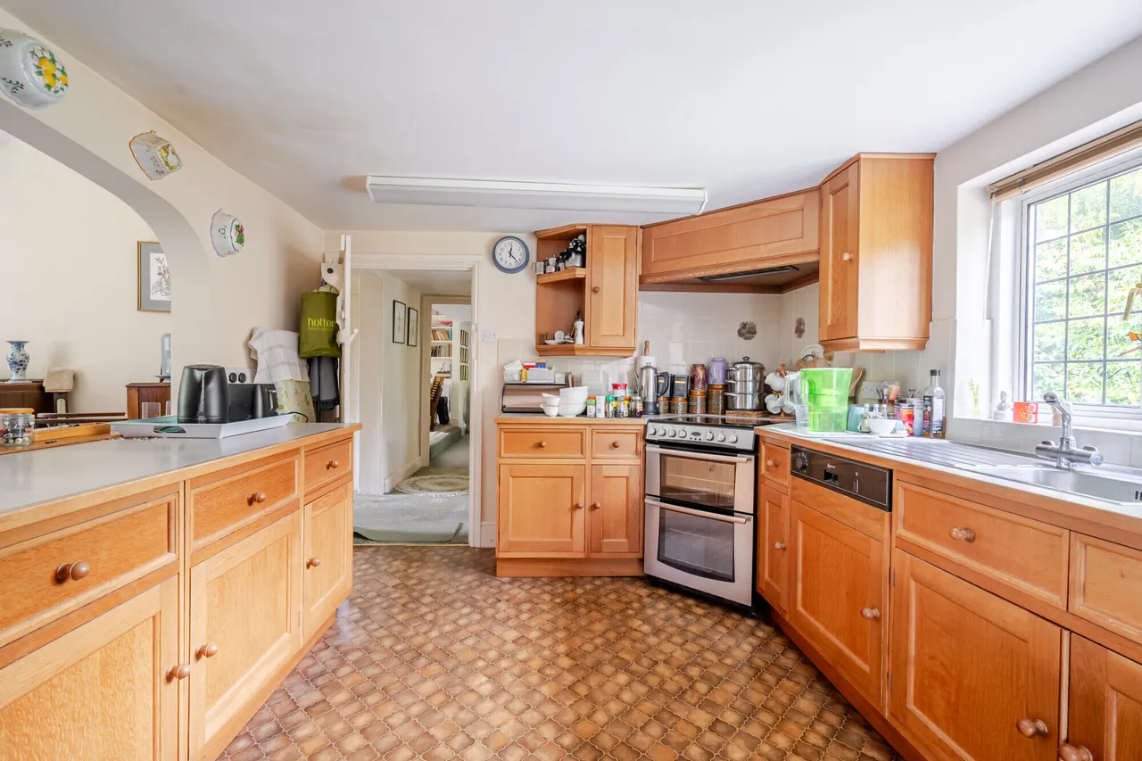 Collingbourne, Marlborough, SN8, photo 4
