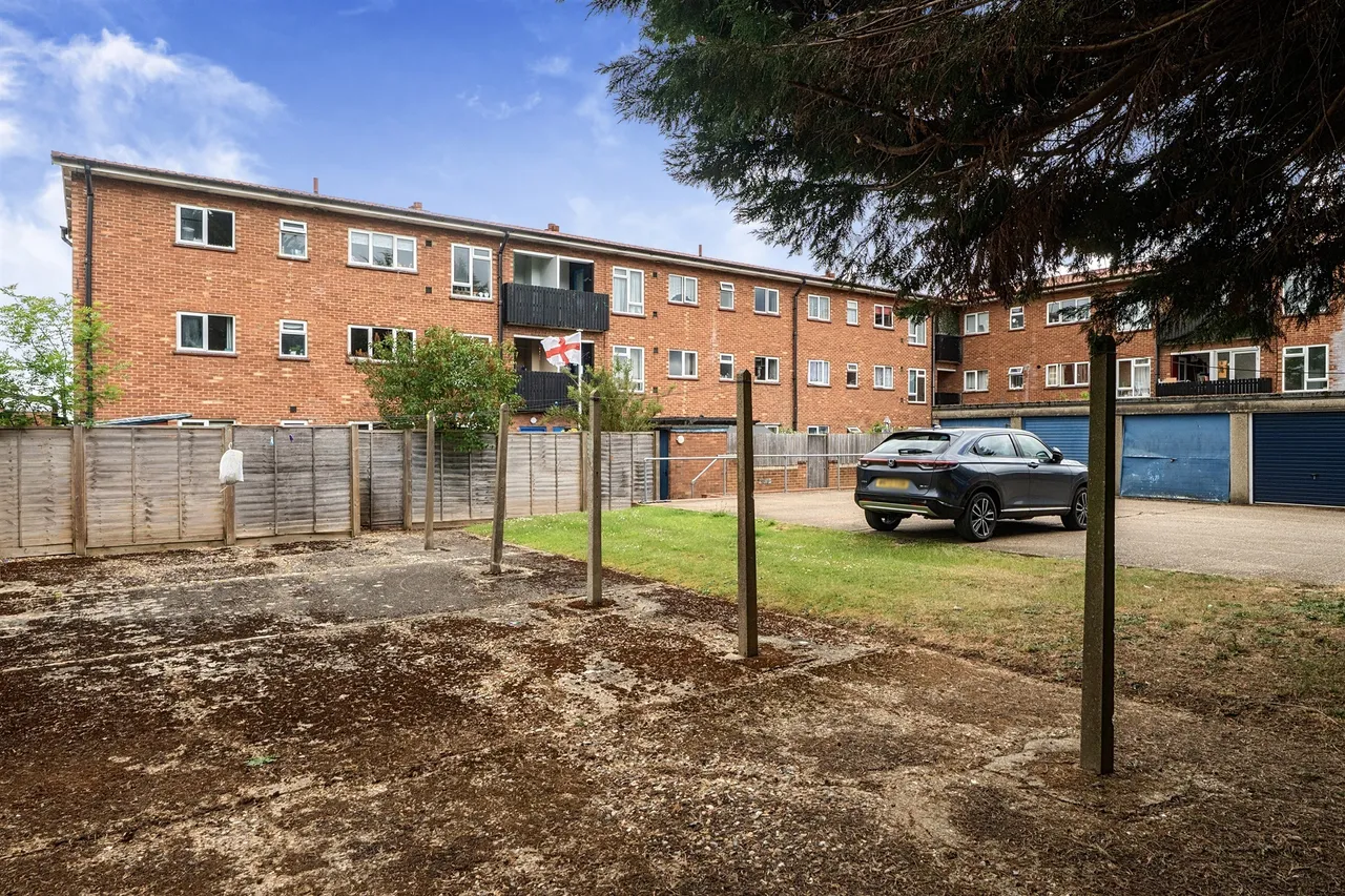 Blenheim Road, Maidenhead, SL6, photo 12