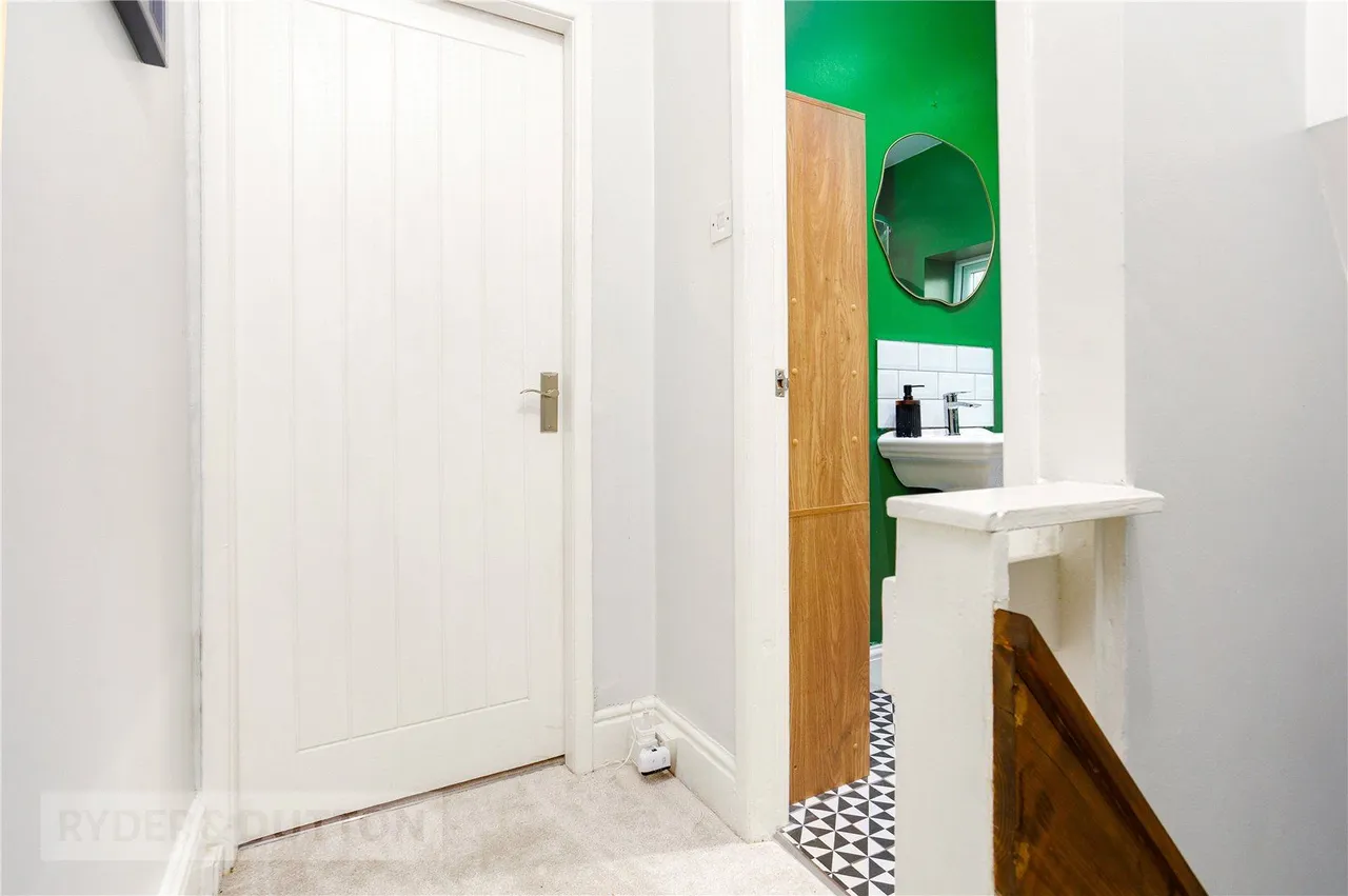 Rock Terrace, Mossley, OL5, photo 9