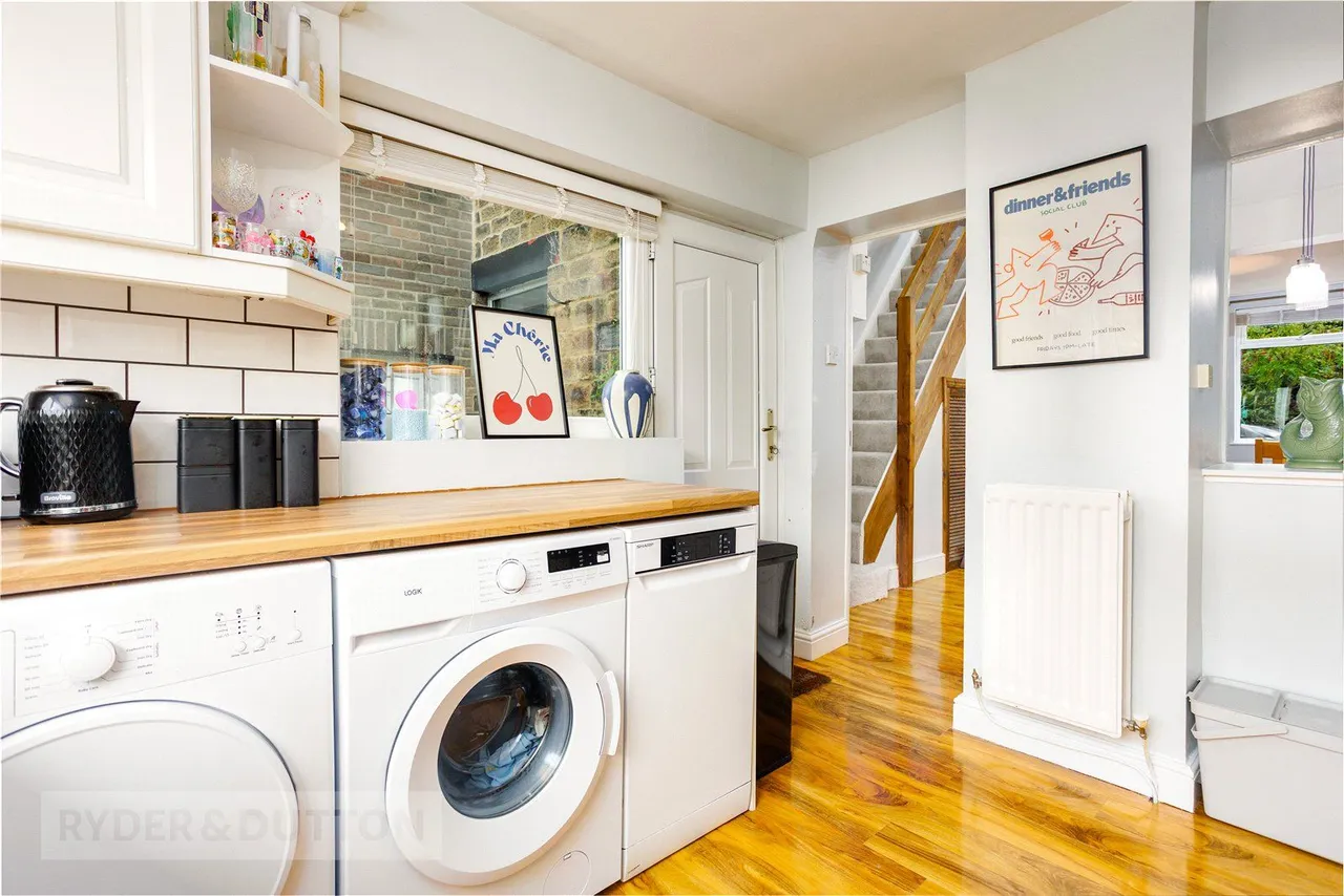 Rock Terrace, Mossley, OL5, photo 8