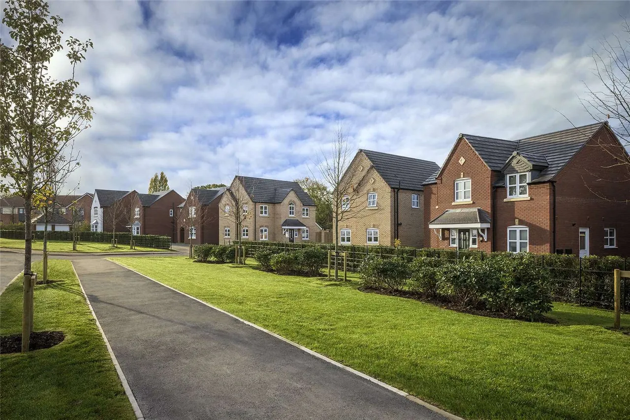 2 bed new development for sale — Arden Park By Shelbourne Estates, Far Moor Lane, Redditch, Worcestershire, B98 0GQ