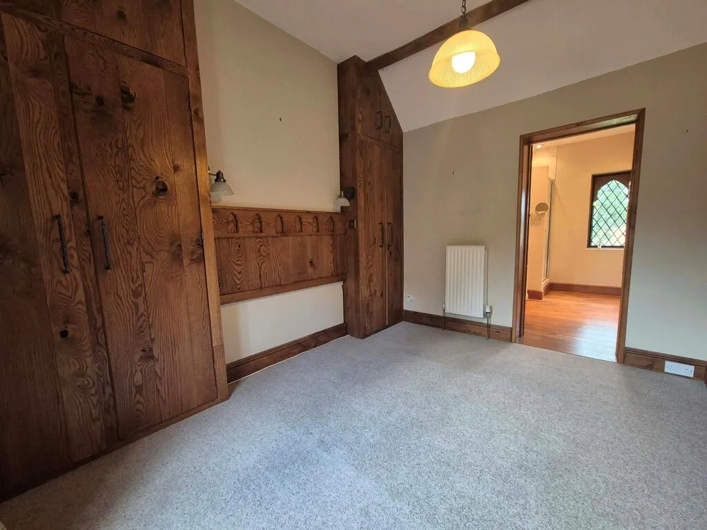 Chester Road, Newport, photo 24