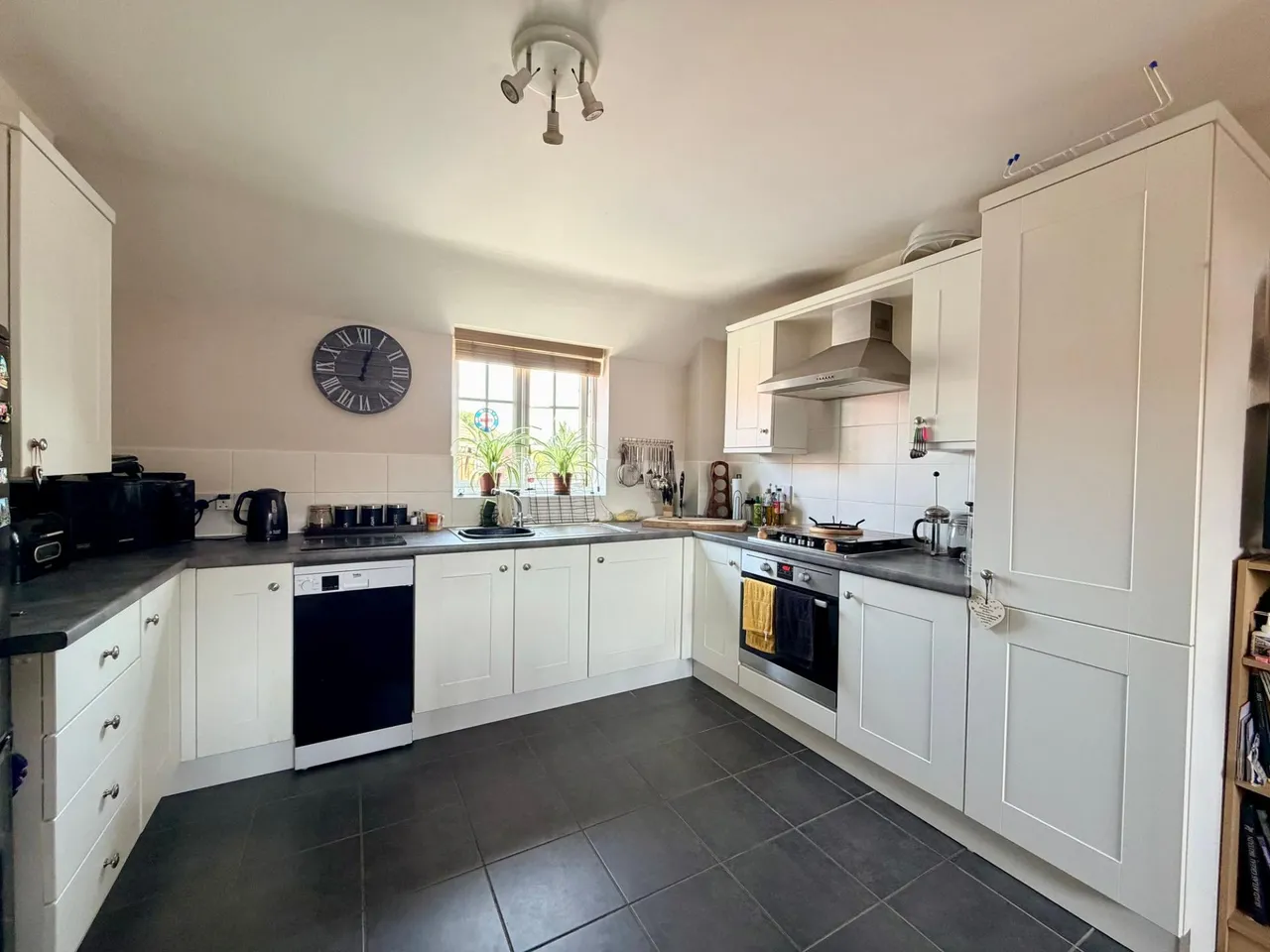 Red Deer Close, Asfordby, LE14, photo 2