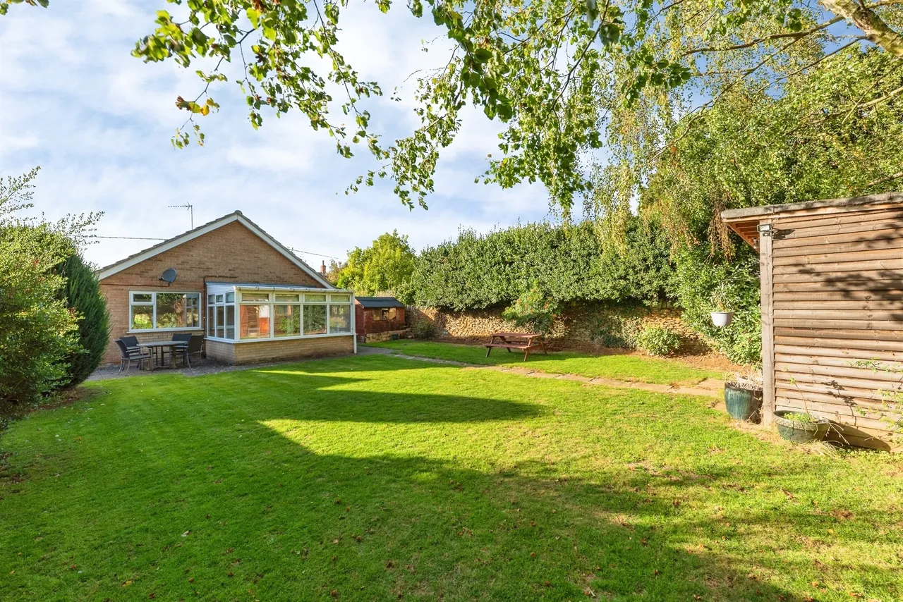 High Street, Caythorpe, NG32, photo 14