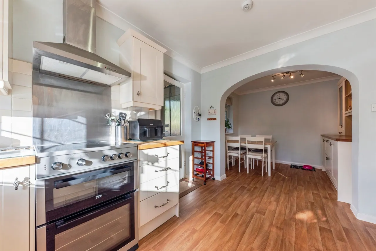 High Street, Caythorpe, NG32, photo 5
