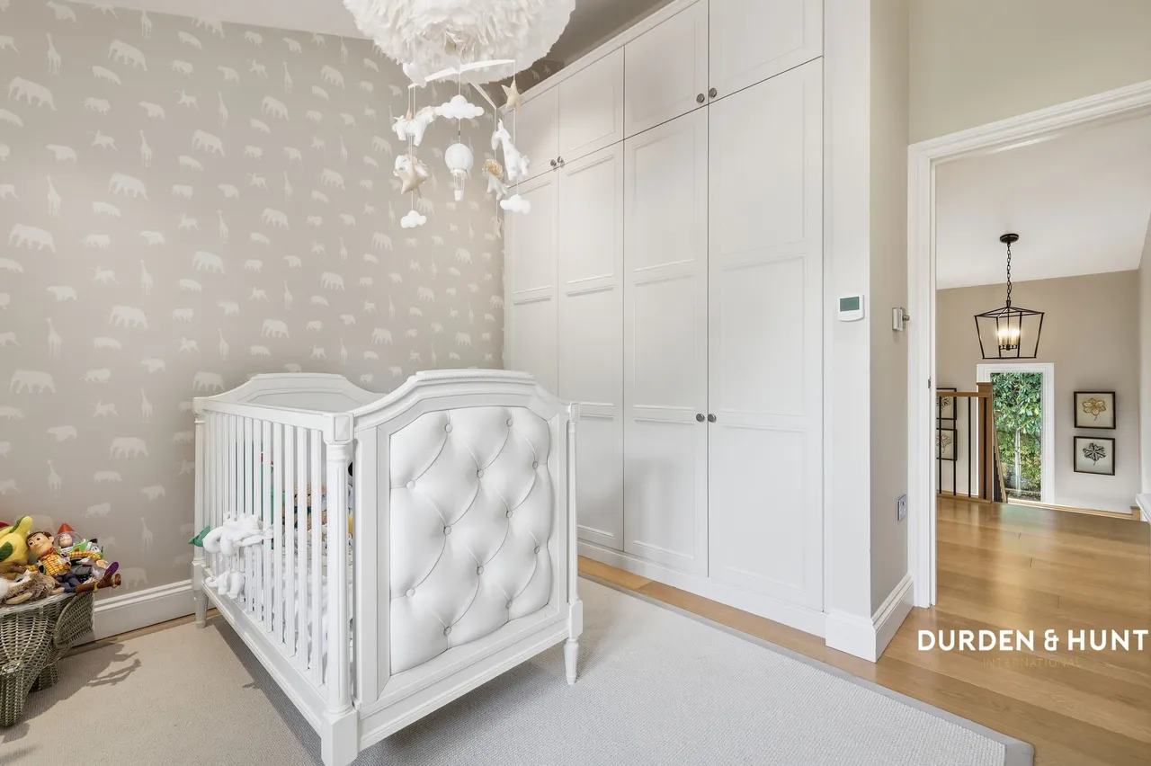 Ollards Grove, Loughton, IG10, photo 21
