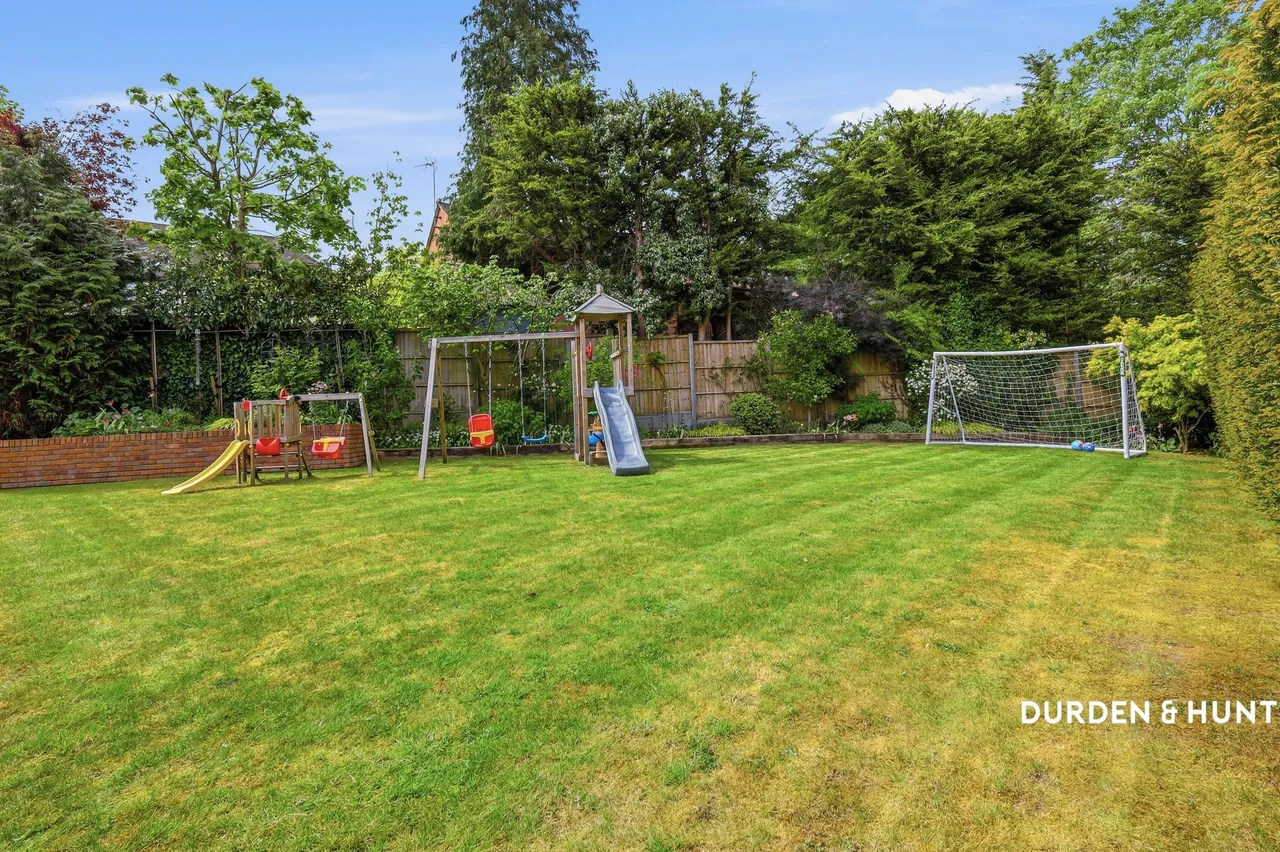 Ollards Grove, Loughton, IG10, photo 41