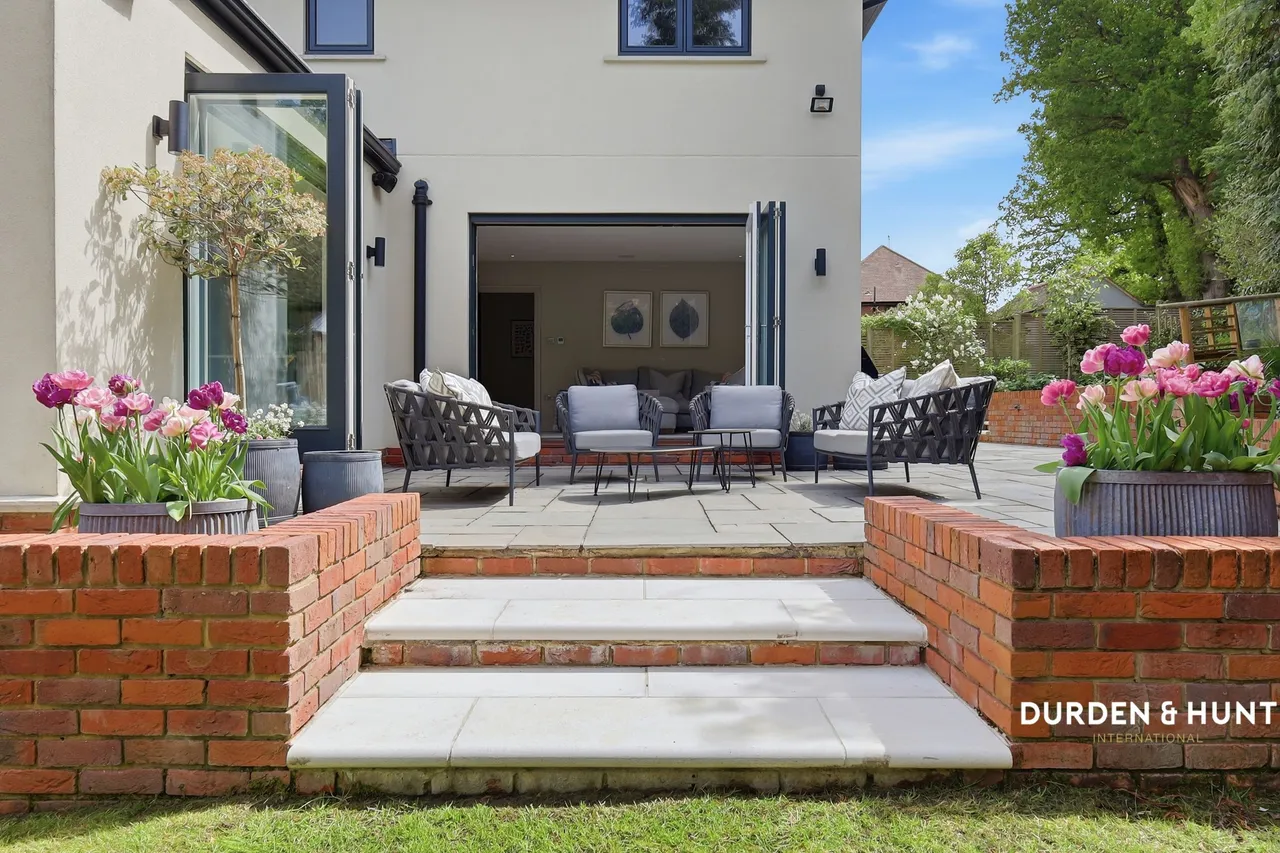 Ollards Grove, Loughton, IG10, photo 38