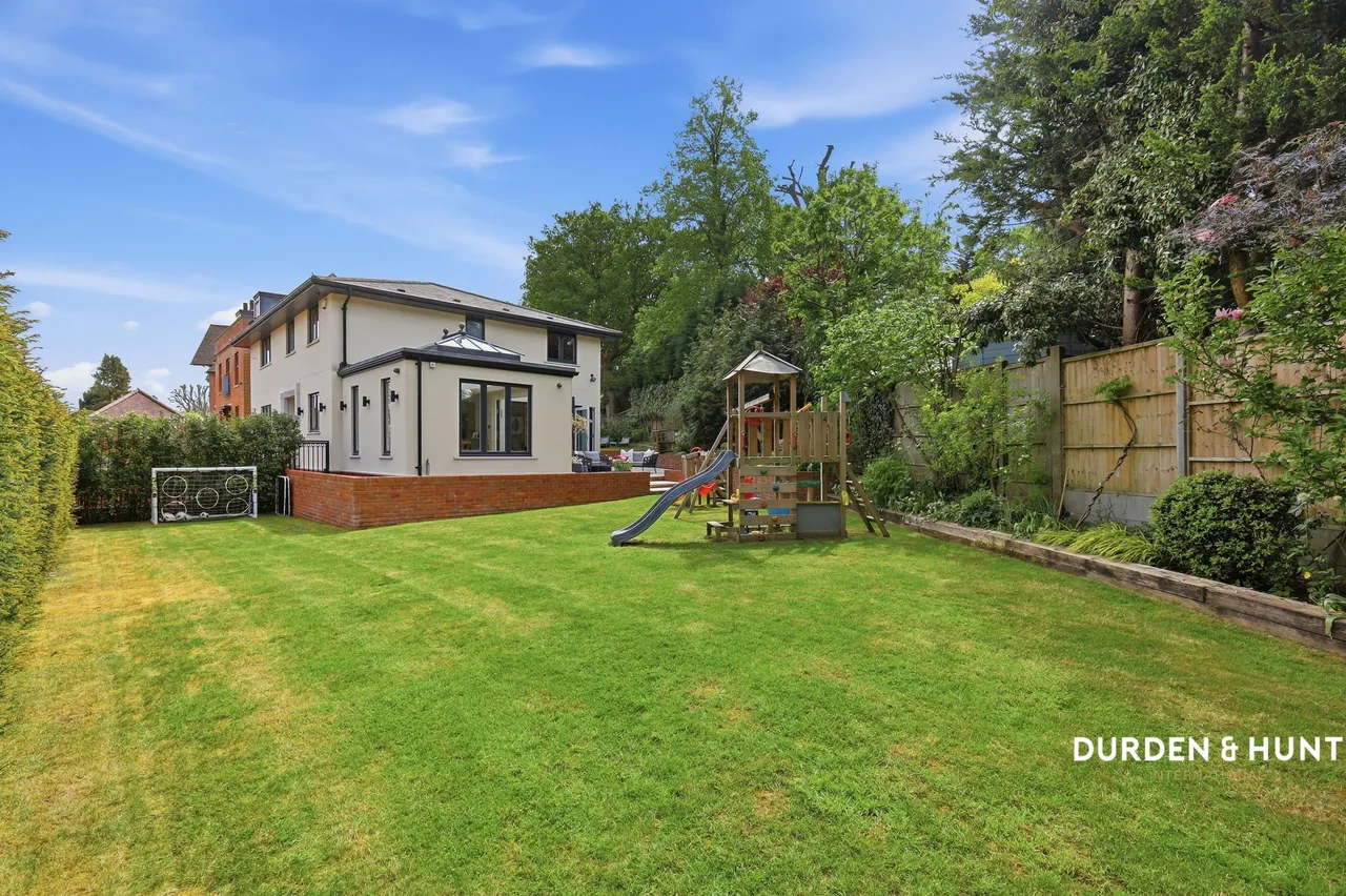Ollards Grove, Loughton, IG10, photo 42