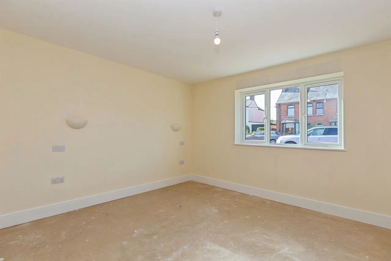 Eythrope Road, Stone, Aylesbury, photo 3