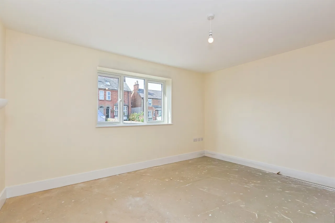 Eythrope Road, Stone, Aylesbury, photo 7