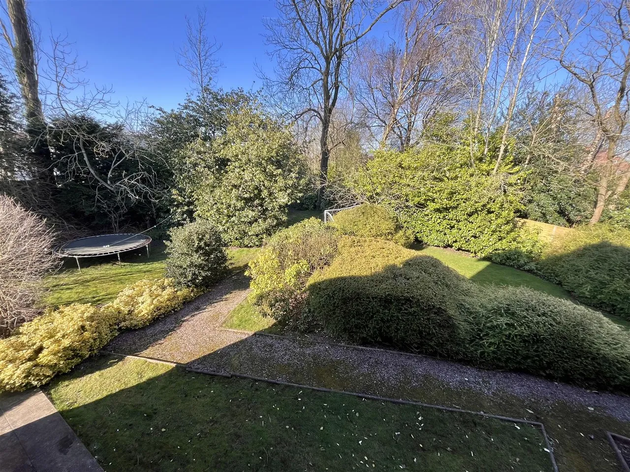 Manchester Road, Wilmslow, SK9, photo 13