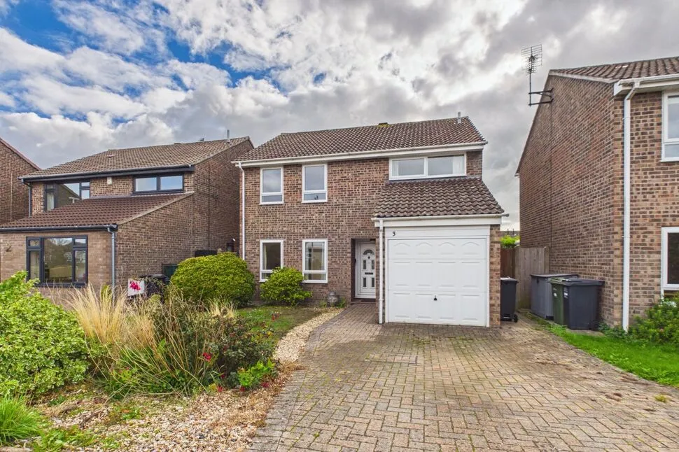 Ridge Close, Portishead, BS20, photo 13
