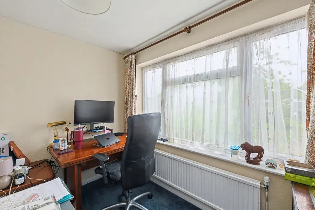 Albion Road, Pitstone, Buckinghamshire, LU7 9AY, photo 7