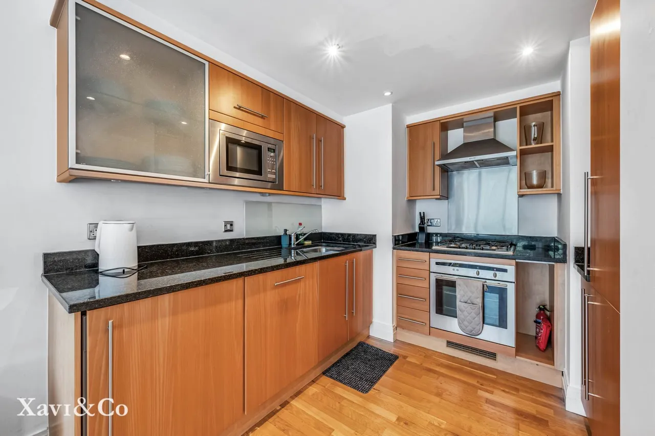 Town Meadow, Brentford, TW8 0BX, photo 6