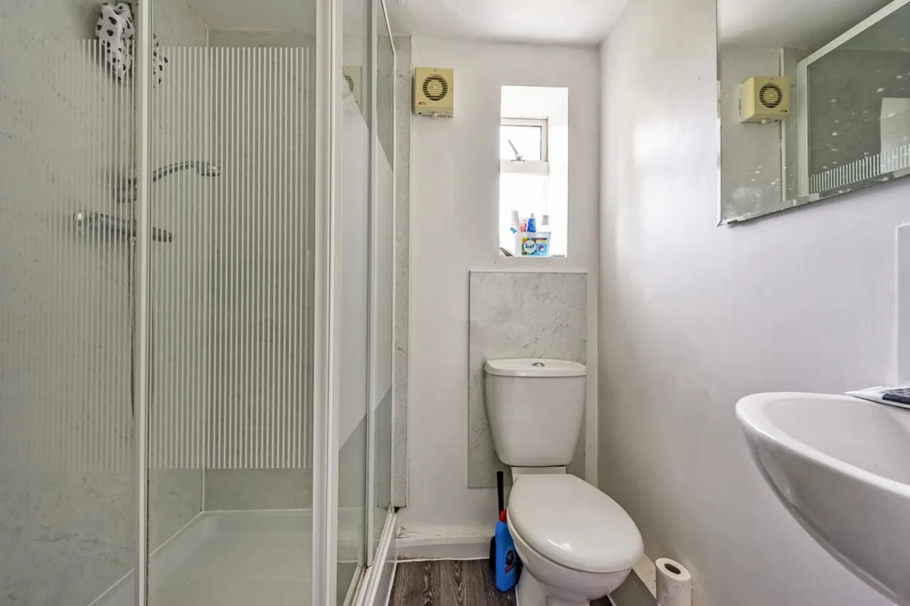 Stuart Crescent, Winchester, photo 11