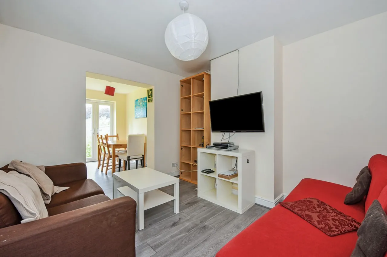 Stuart Crescent, Winchester, photo 5