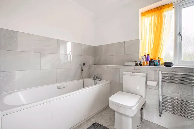 Winstanley Lane, Shenley Lodge, Milton Keynes, Buckinghamshire, MK5 7BT, photo 15