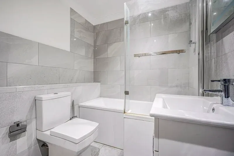 Winstanley Lane, Shenley Lodge, Milton Keynes, Buckinghamshire, MK5 7BT, photo 21