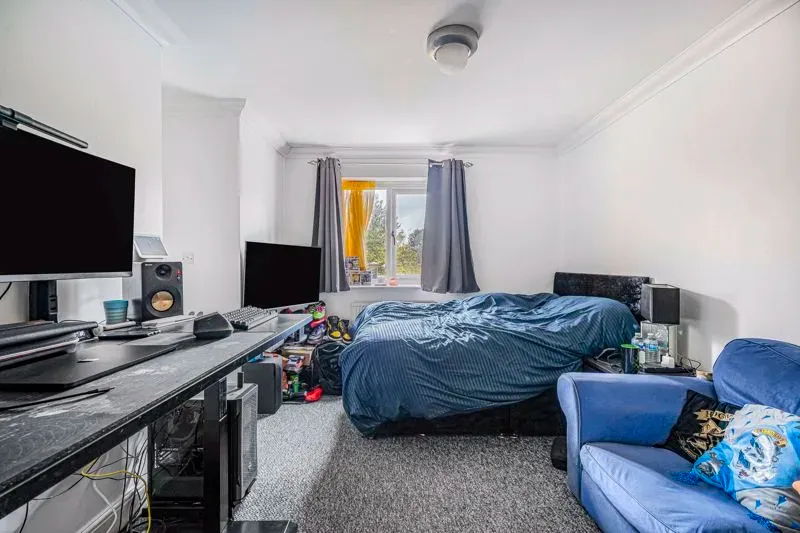 Winstanley Lane, Shenley Lodge, Milton Keynes, Buckinghamshire, MK5 7BT, photo 14