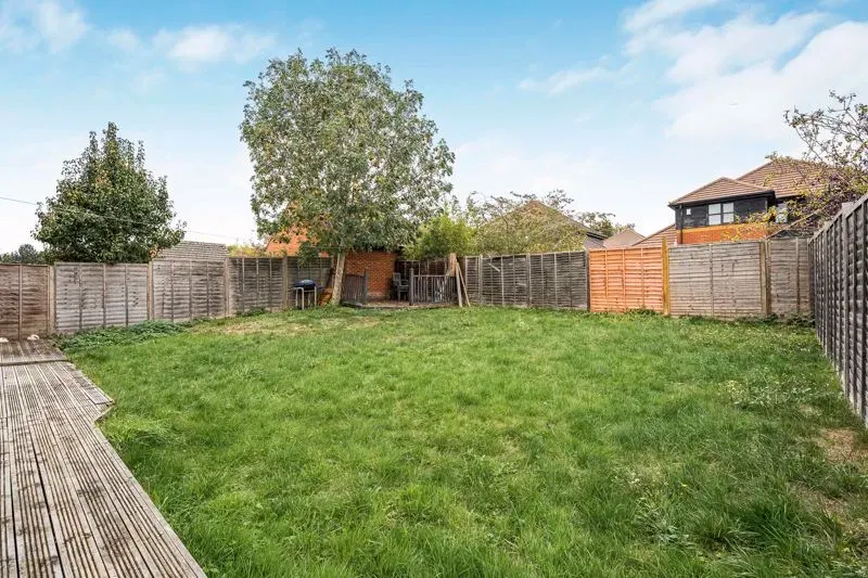 Winstanley Lane, Shenley Lodge, Milton Keynes, Buckinghamshire, MK5 7BT, photo 22