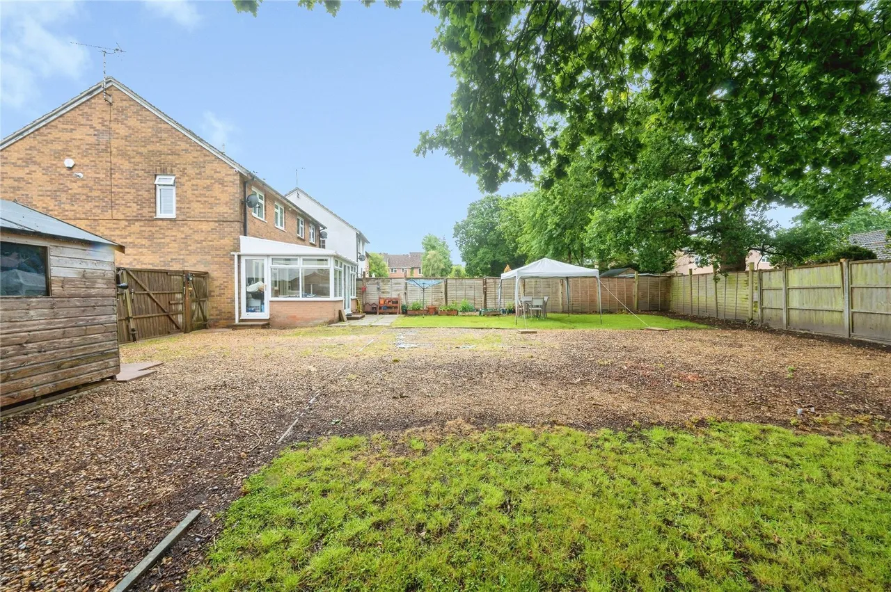 Torridge Gardens, West End, SO18, photo 12