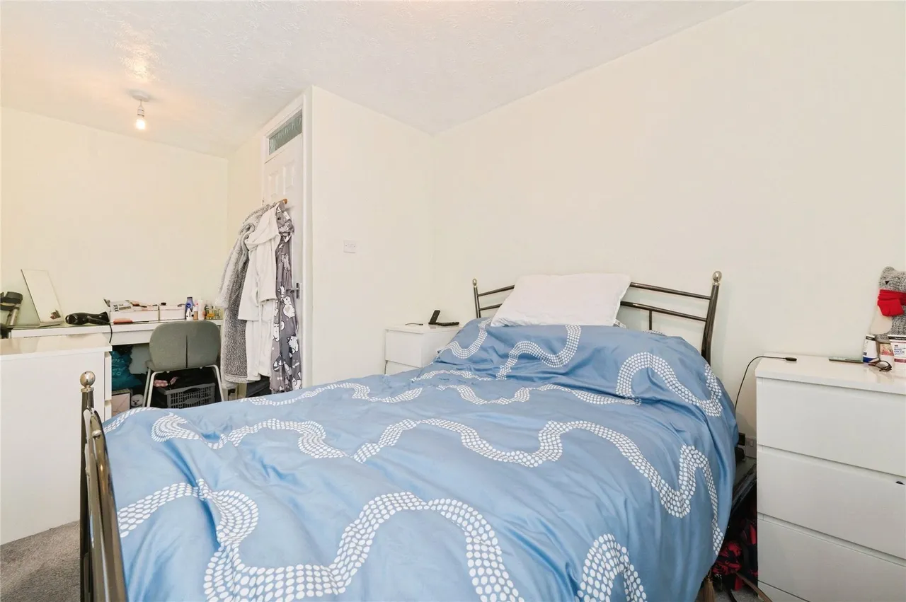 Torridge Gardens, West End, SO18, photo 10