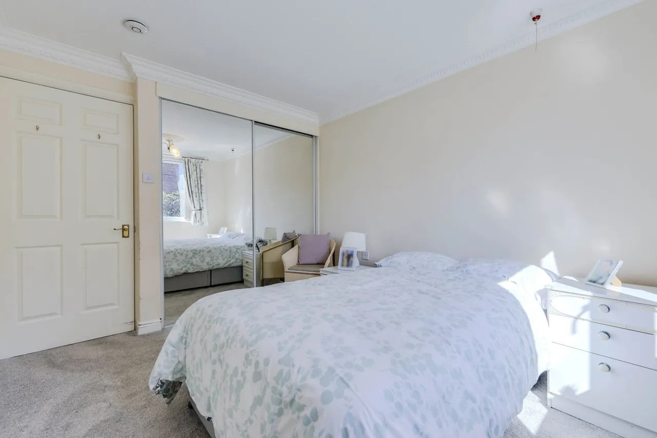 Regent Crescent, Horsforth, LS18, photo 7