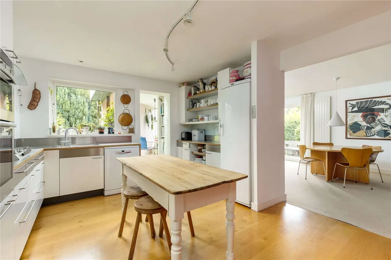 Spylaw Park, Colinton, EH13, photo 10