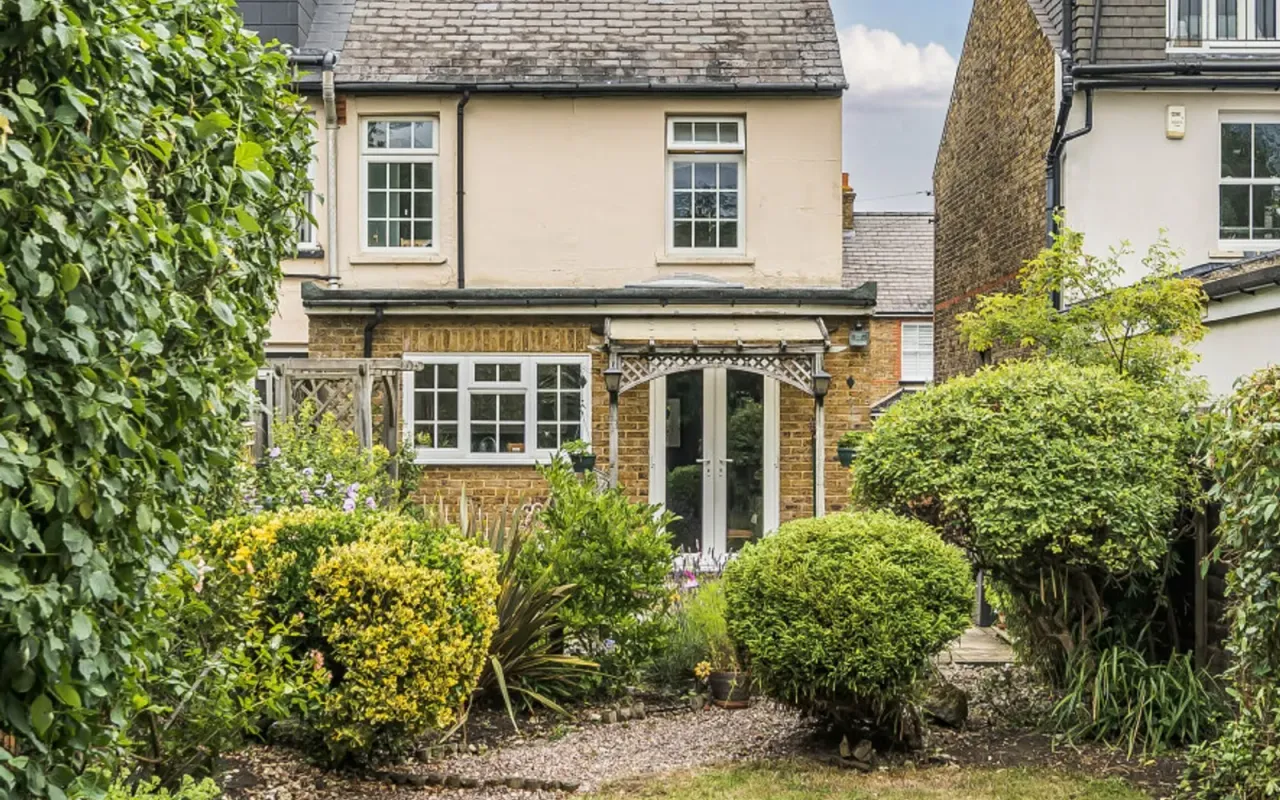 Elm Road, Epsom, KT17, photo 13