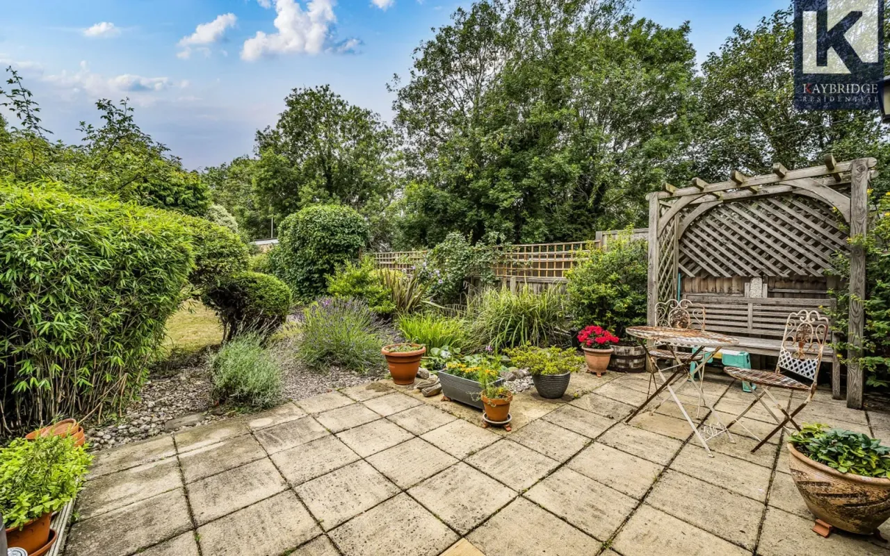 Elm Road, Epsom, KT17, photo 9